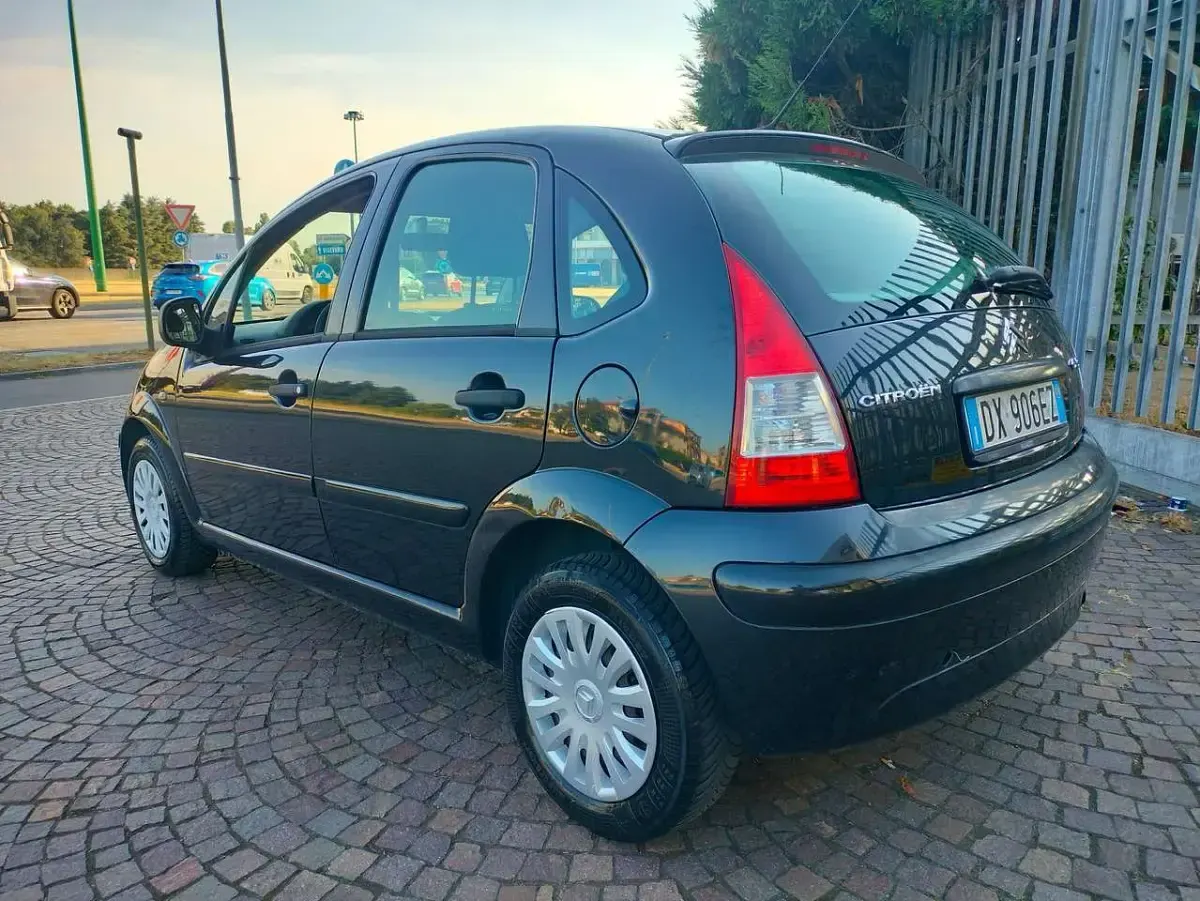 Usata Citroën C3 Elegance 60 CV (44 kW) 2010 Nero Berlina