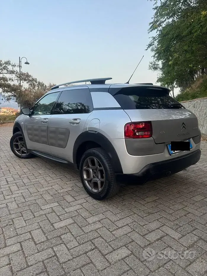 Usata Citroën C4 PureTech 110 CV (80 kW) 2015 Grigio Berlina