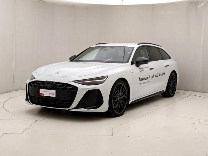 Usata Audi A7 204 CV (150 kW) 2025 Bianco Station wagon
