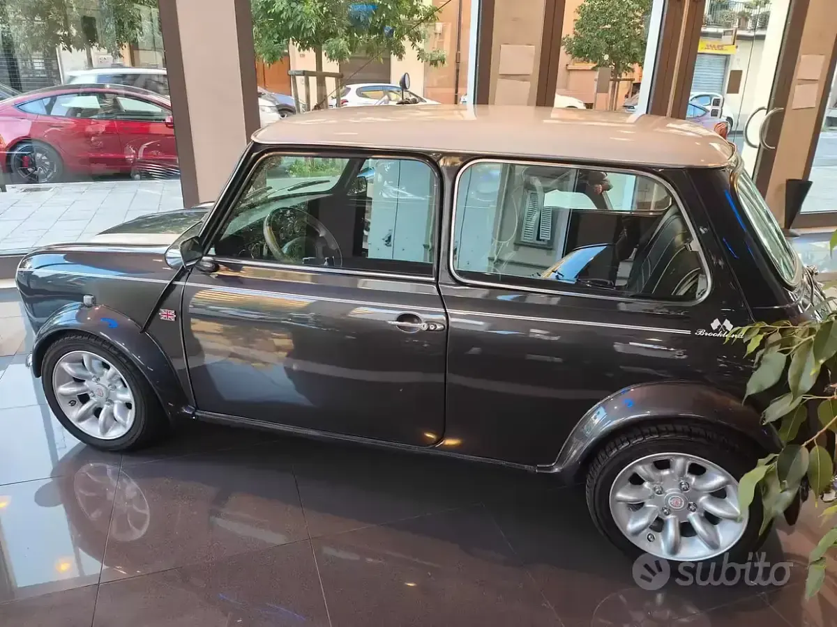 Usata Rover Mini 63 CV (46 kW) 1997 Grigio Utilitaria