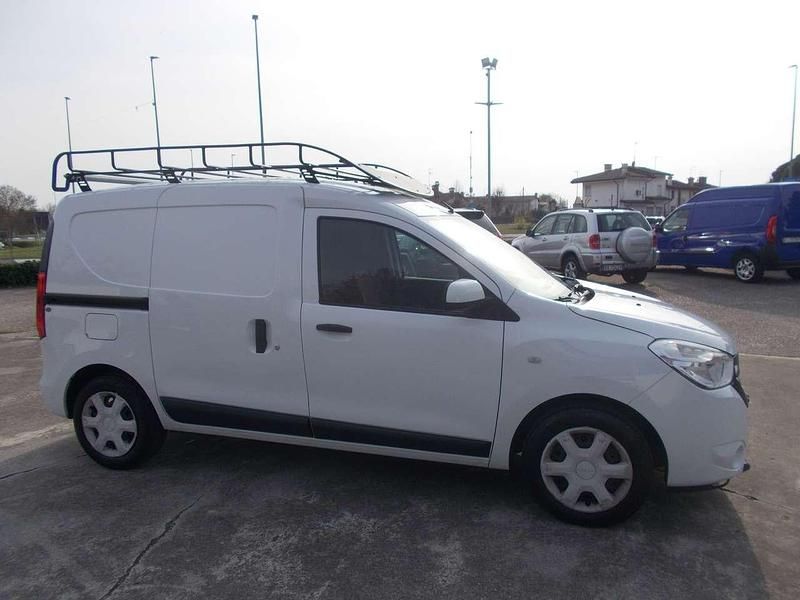 Usata Dacia Dokker 75 CV (55 kW) 2016 Bianco Monovolume
