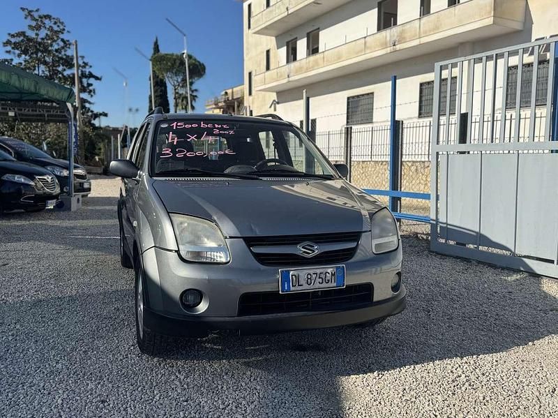 Usata Suzuki Ignis GL 99 CV (72 kW) 2007 Grigio SUV