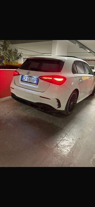 Usata Mercedes A180 AMG Line Premium Plus 116 CV (85 kW) 2023 Bianco Berlina