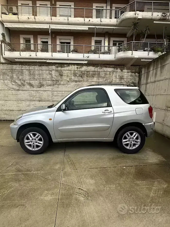 Usado Toyota RAV4 116 CV (85 kW) 2003 SUV
