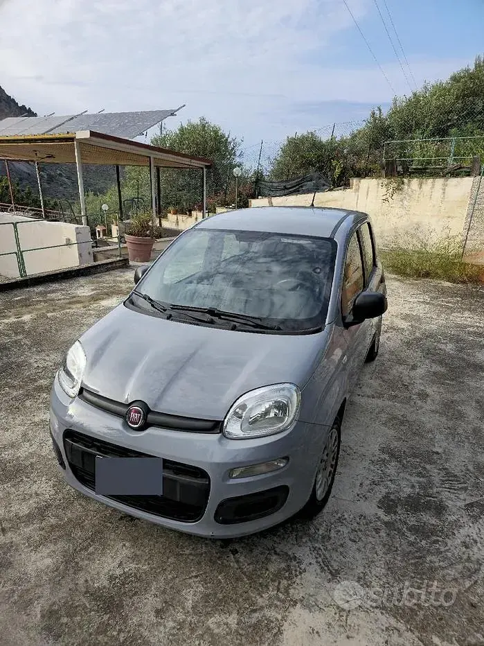 Usata Fiat Panda Easy 69 CV (50 kW) 2019 Grigio Utilitaria