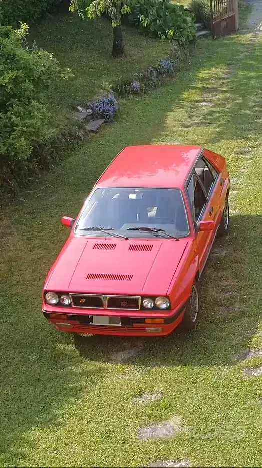 Usata Lancia Delta 185 CV (136 kW) 1987 Rosso Utilitaria