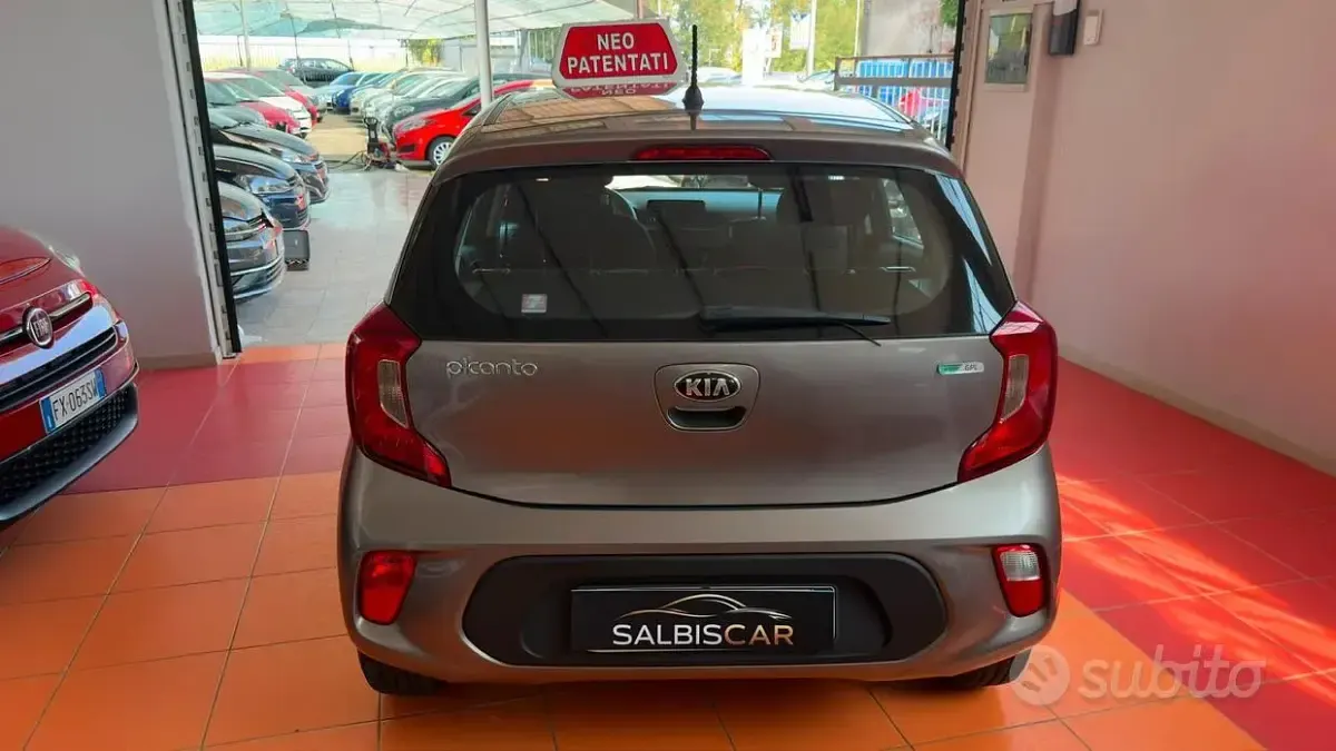 Usata Kia Picanto City 65 CV (47 kW) 2019 Grigio Utilitaria