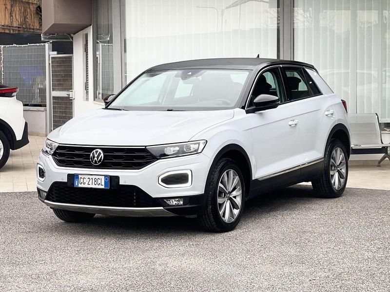 Usata VW T-Roc 110 CV (80 kW) 2021 Grigio SUV