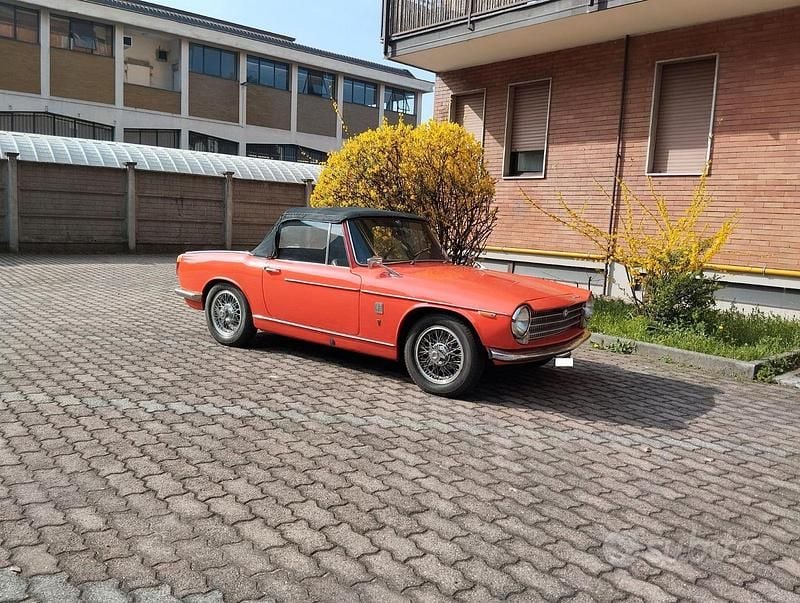 Usata Innocenti 1100 Spider 1960 Rosso Cabrio