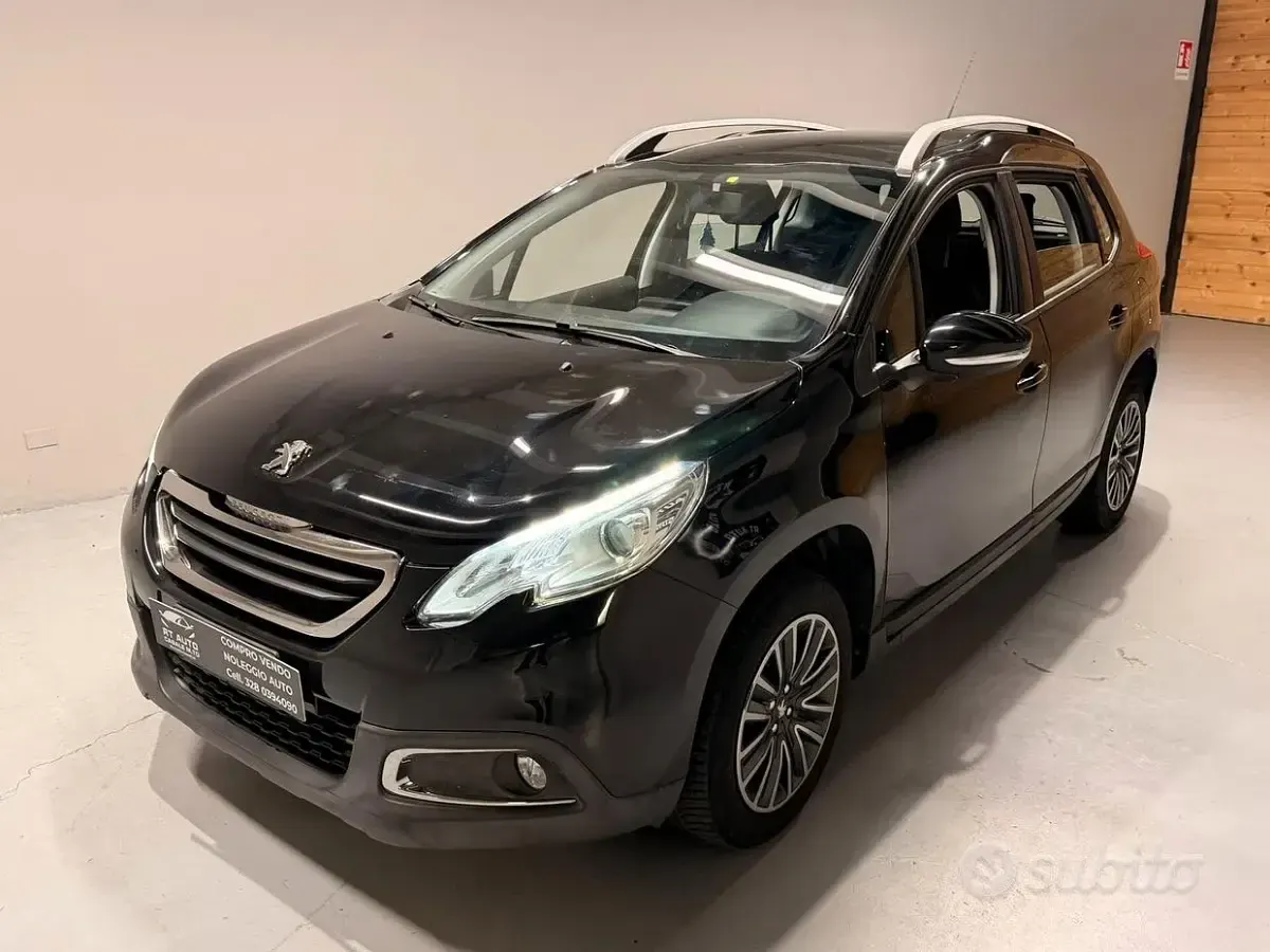 Usata Peugeot 2008 Allure 82 CV (60 kW) 2014 Nero SUV
