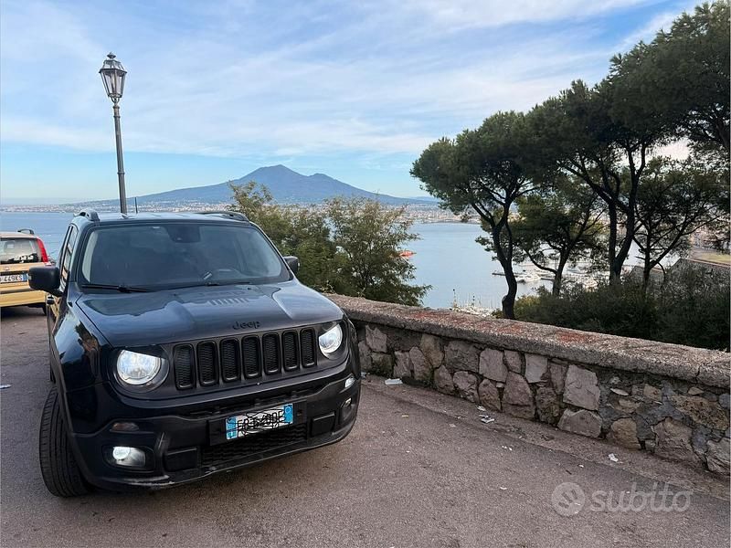 Usata Jeep Renegade Limited 140 CV (102 kW) 2015 SUV