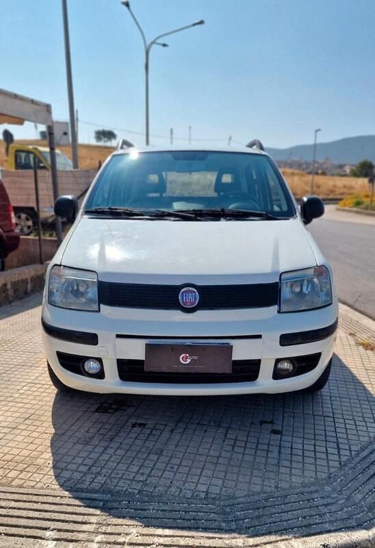 Usata Fiat Panda 75 CV (55 kW) 2011 Bianco Utilitaria