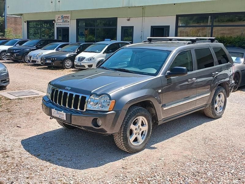 Usata Jeep Grand Cherokee Limited 218 CV (160 kW) 2007 Grigio SUV
