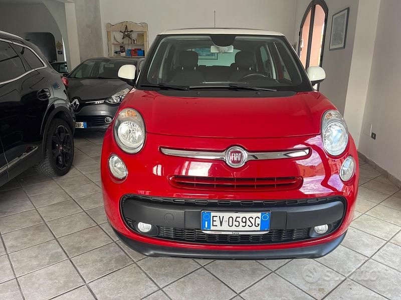 Usata Fiat 500L Living 80 CV (58 kW) 2014 Rosso Monovolume