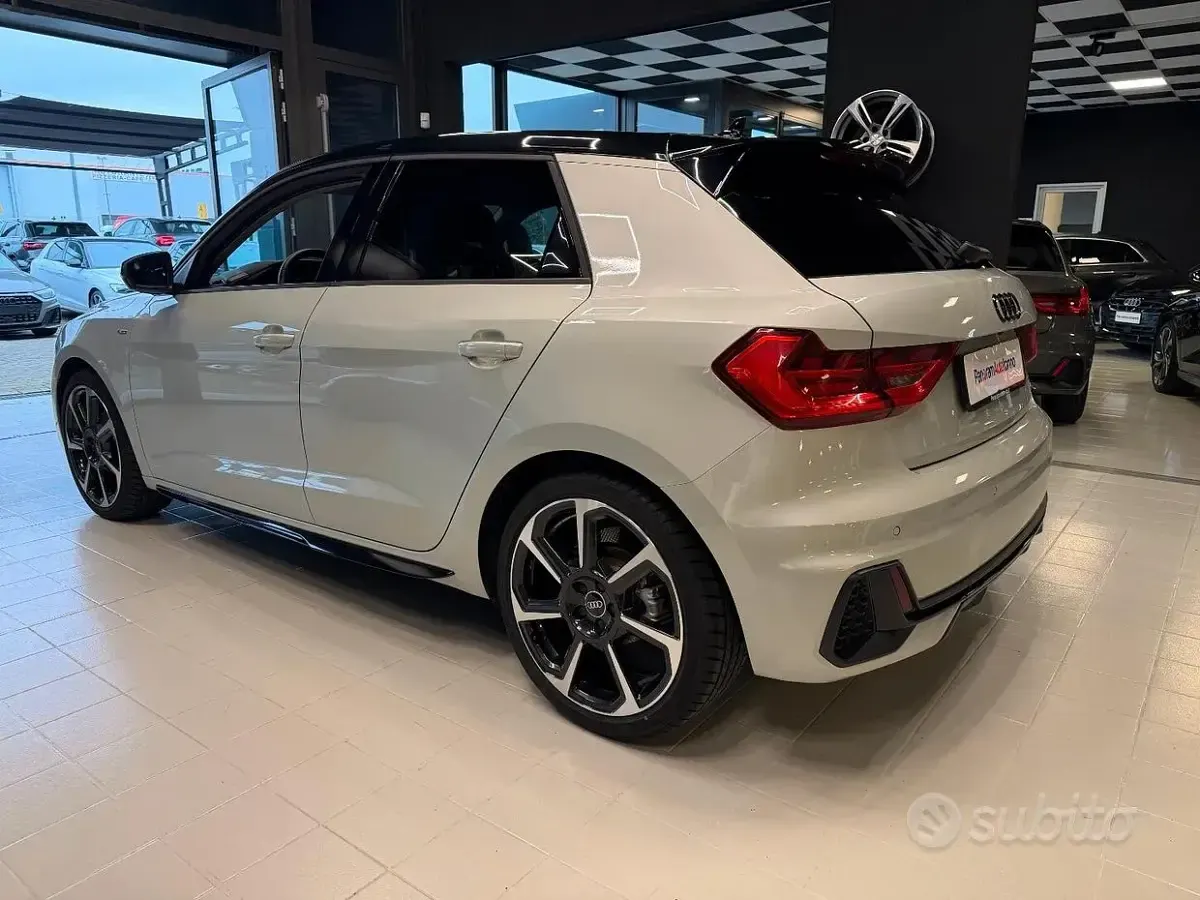 Usata Audi A1 S-line plus 116 CV (85 kW) 2025 Argento SUV