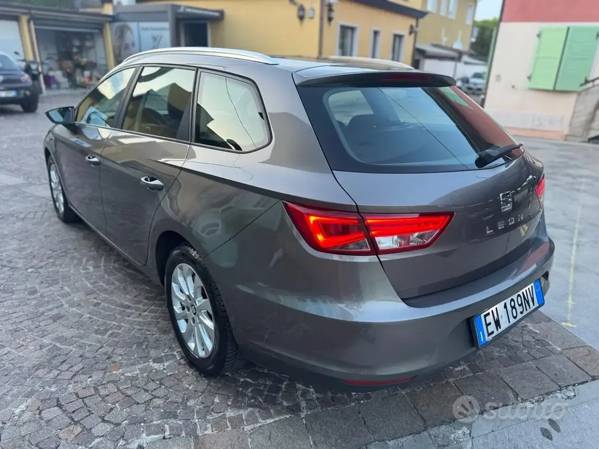 Usata Seat Leon ST Style 184 CV (135 kW) 2014 Grigio Station wagon