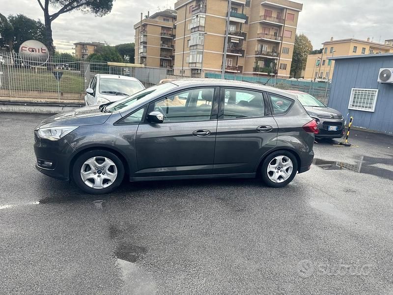 Usata Ford C-MAX Titanium 120 CV (88 kW) 2017 Grigio Monovolume