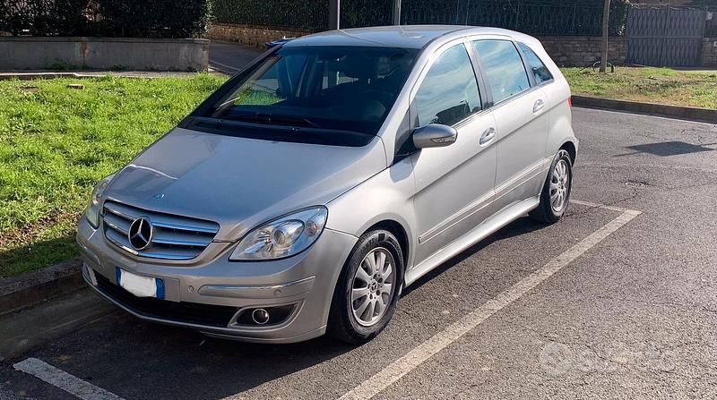 Usata Mercedes B170 2006 Grigio Monovolume
