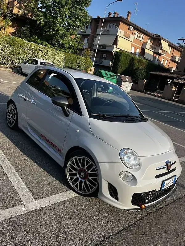 Usata Abarth 500 Custom 135 CV (99 kW) 2015 Utilitaria