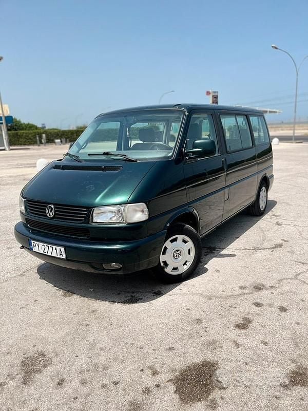 Usata VW Transporter 102 CV (75 kW) 1997 Verde Furgone