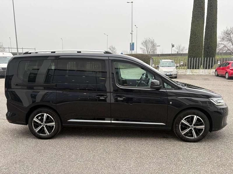 Usata VW Caddy Style 122 CV (89 kW) 2023 Nero Monovolume
