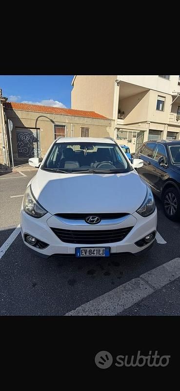 Usata Hyundai ix35 Xpossible 115 CV (84 kW) 2014 Bianco SUV