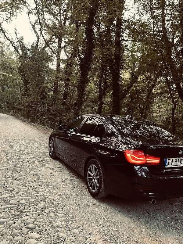 Usata 2017 BMW 318 Gran Turismo Sport Line Tre volumi | 13.500 € (Ottimo prezzo) - Immagine 1/4