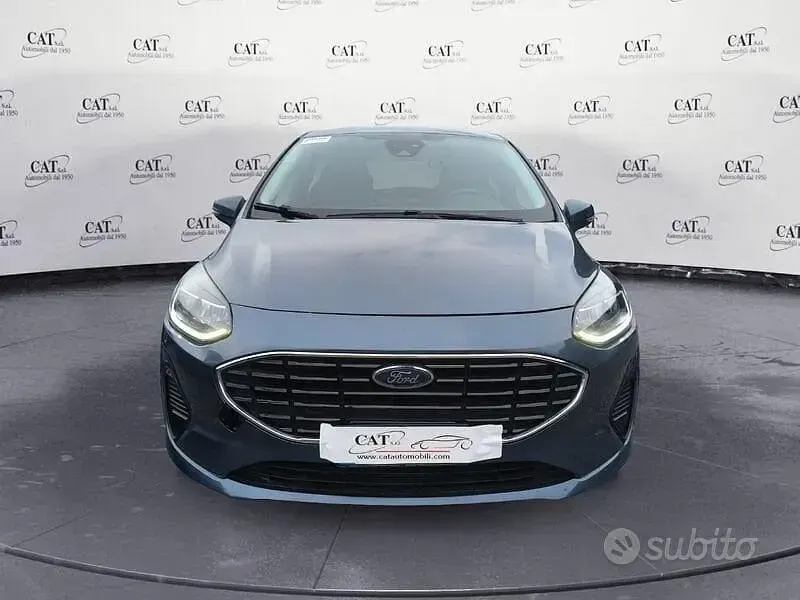 Usata Ford Fiesta Titanium 75 CV (55 kW) 2023 Grigio Utilitaria