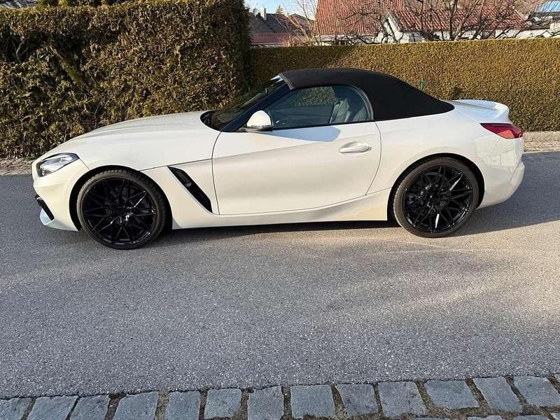 Begagnad BMW Z4 Advantage 197 HK (144 kW) 2020 Vit Cab