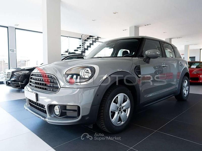Usata Mini ONE Business 116 CV (85 kW) 2020 Gray Utilitaria