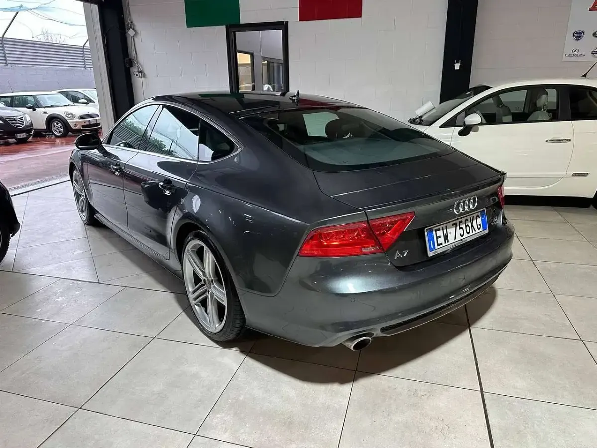 Usata Audi A7 Sportback Business 245 CV (180 kW) 2014 Grigio Utilitaria