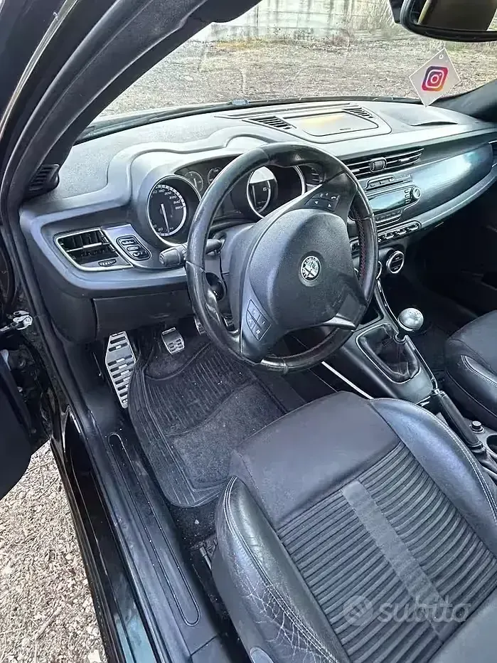 Usata Alfa Romeo Giulietta 105 CV (77 kW) 2013 Nero Utilitaria
