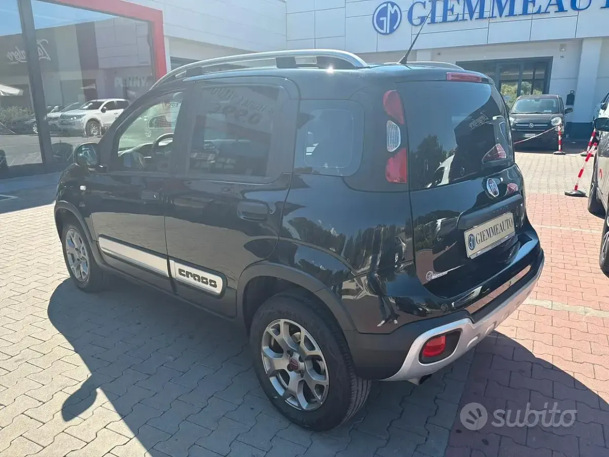 Usata Fiat Panda Cross Cross 95 CV (69 kW) 2016 Nero Utilitaria