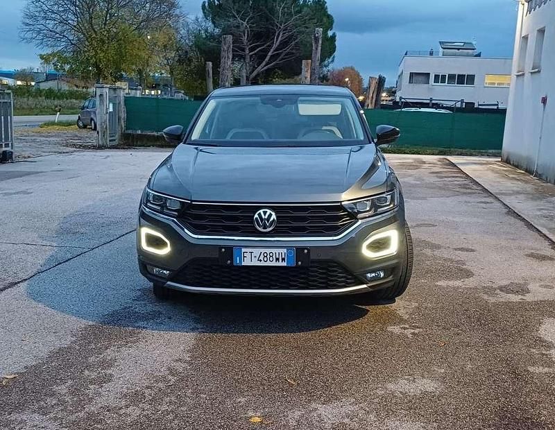 Usata VW T-Roc Advance 116 CV (85 kW) 2019 SUV