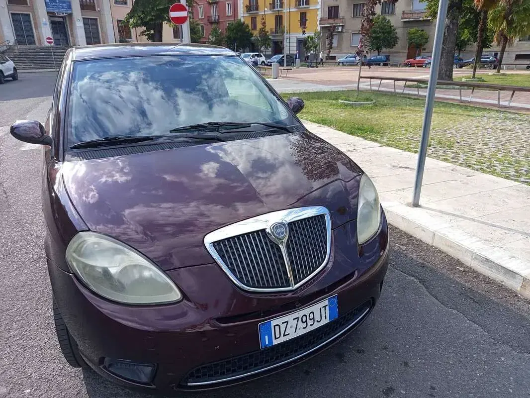 Usata Lancia Ypsilon 77 CV (56 kW) 2009 Utilitaria