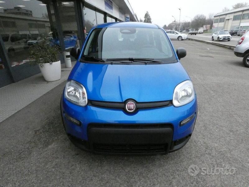 Usata Fiat Panda S 70 CV (51 kW) 2024 Blu Utilitaria