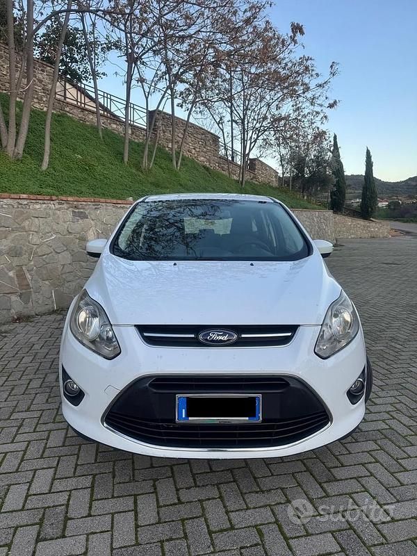 Usata Ford C-MAX Titanium 116 CV (85 kW) 2013 Bianco Monovolume