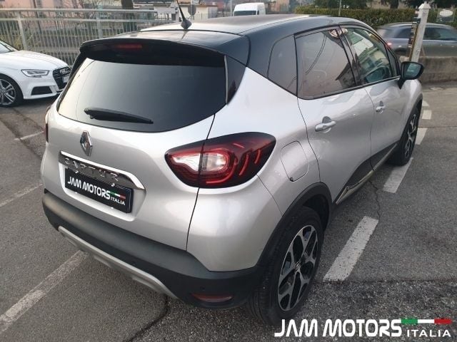 Usata Renault Captur 90 CV (66 kW) 2019 Argento SUV