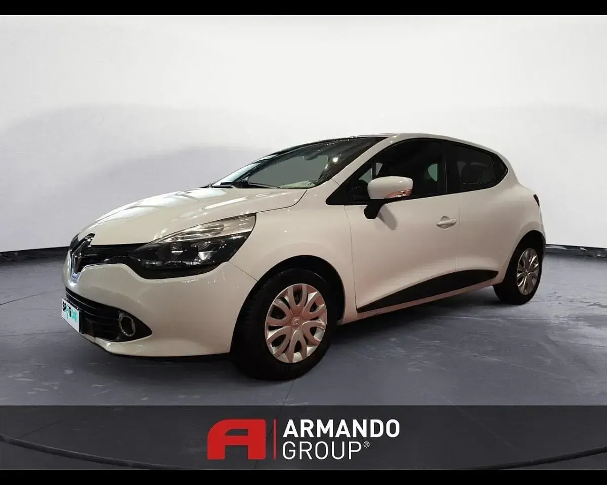 Usata Renault Clio 73 CV (53 kW) 2015 Utilitaria