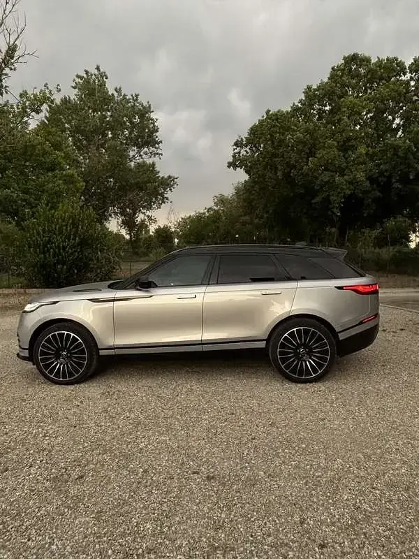 Usata Land Rover Range Rover Velar R-Dynamic 241 CV (177 kW) 2018 SUV