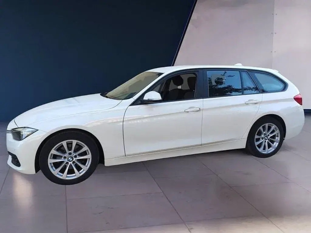 Usata BMW 320 Advantage 190 CV (139 kW) 2017 Bianco Station wagon