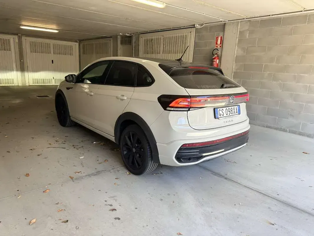 Usata VW Taigo R-line 150 CV (110 kW) 2024 Bianco SUV