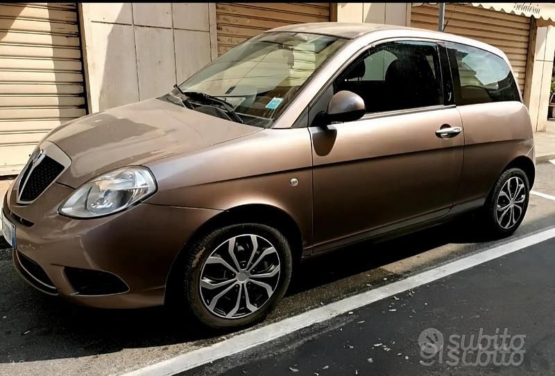 Usata Lancia Ypsilon 69 CV (50 kW) 2009 Utilitaria