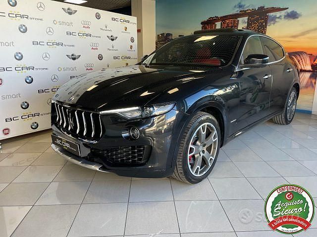 Usata Maserati Levante GranLusso 250 CV (183 kW) 2017 Nero SUV