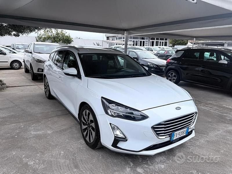 Usata Ford Focus Vignale 120 CV (88 kW) 2019 Bianco Station wagon