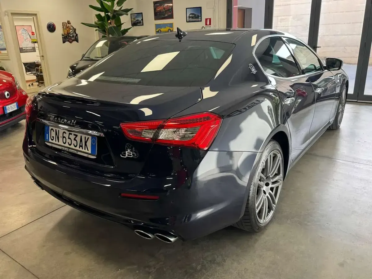 Usata Maserati Ghibli 275 CV (202 kW) 2017 Other Berlina