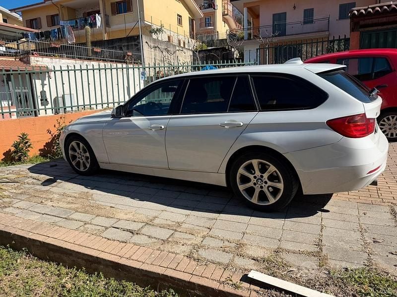 Usata BMW 320 187 CV (137 kW) 2014 Bianco Station wagon