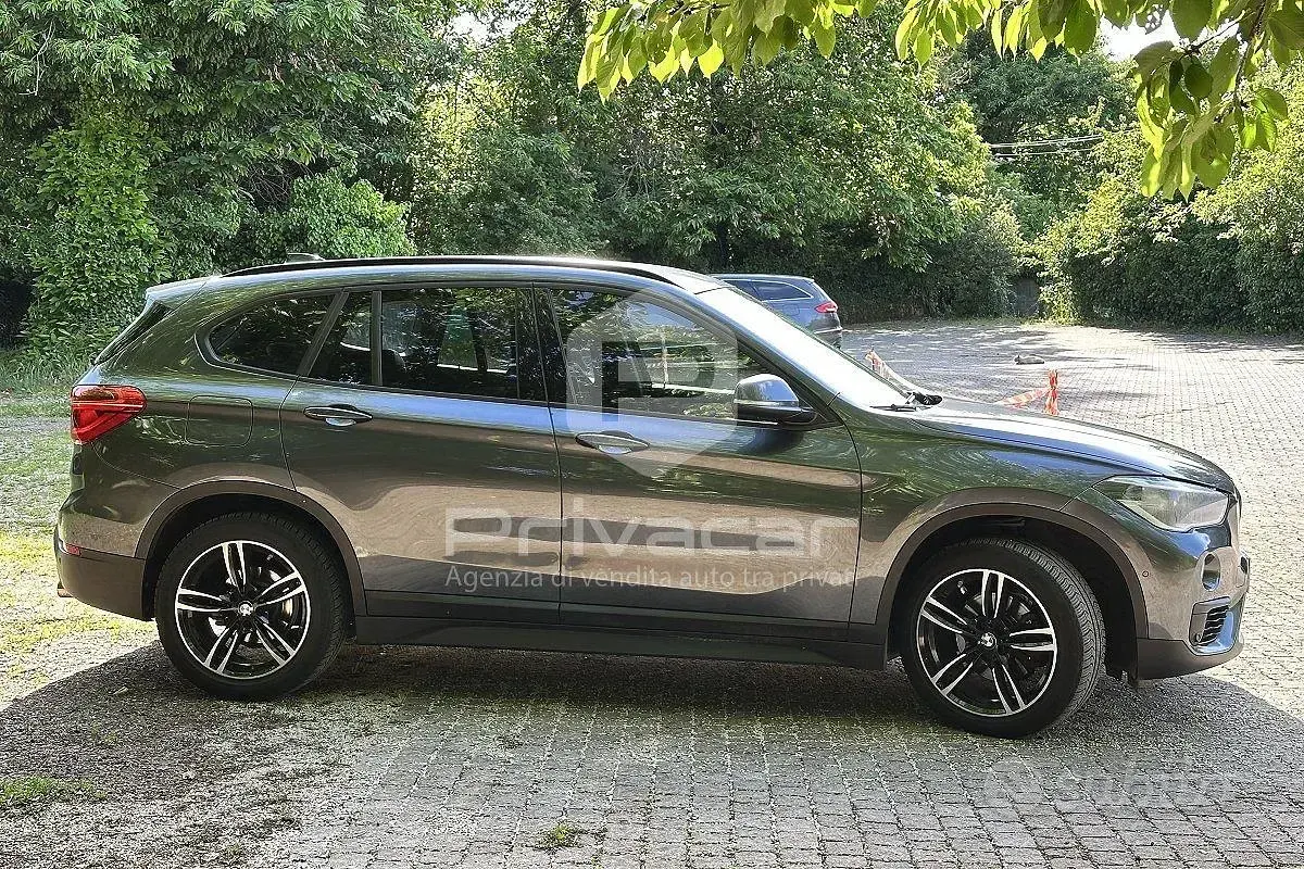 Usata BMW X1 Efficient Dynamics 150 CV (110 kW) 2019 Grigio SUV