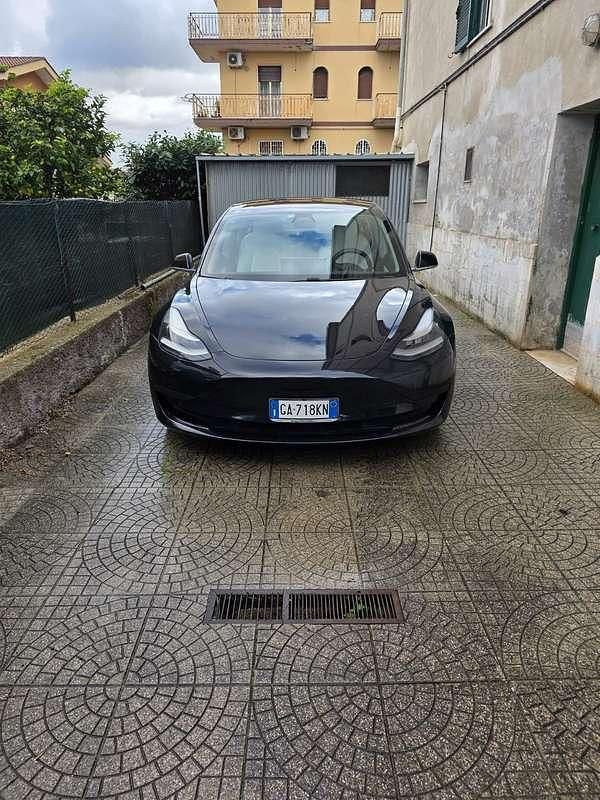 Usata Tesla Model 3 Standard Range 88 kW (120 CV) 2020 Nero Berlina