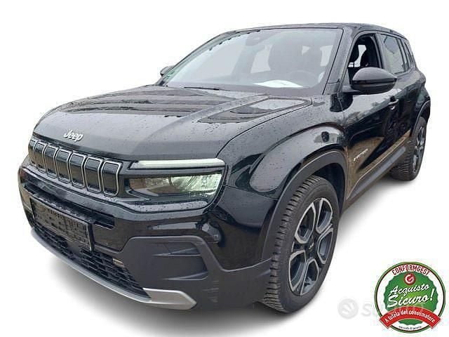 Usata Jeep Avenger Altitude 101 CV (74 kW) 2023 Nero SUV